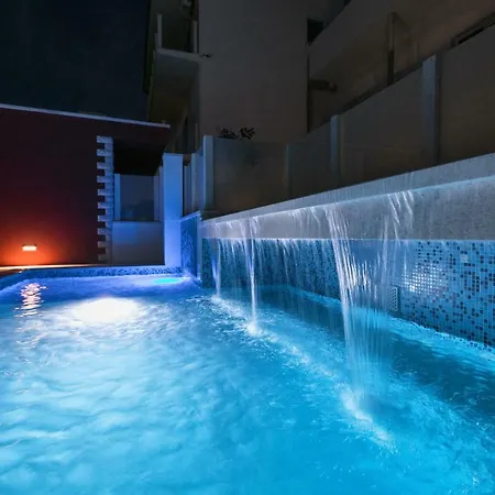 Oz's Oasis With Heated Private Pool Апартаменты